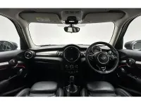 Begagnad Mini Cooper S Exclusive 2021 Svart Halvkombi