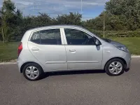 Used Hyundai i10 Active 2013 Silver Hatchback