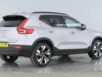 New Volvo XC40 Ultra 161 HP (118 kW) 2025 Silver SUV
