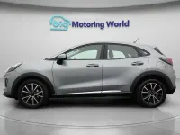 Usado Ford Puma Titanium 125 CV (91 kW) 2023 Plateado SUV