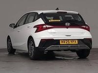 Used Hyundai i20 Advanced 100 HP (73 kW) 2025 White Hatchback