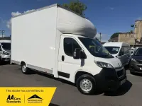 Używany Peugeot Boxer 165 KM (121 kW) 2021 Biały Van