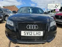 Usado Audi A3 Black Edition 150 CV (110 kW) 2012 Negro Utilitario