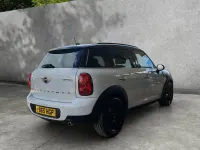 Used Mini Cooper D Countryman Business 112 HP (82 kW) 2015 White SUV