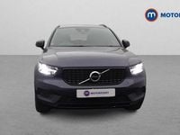 Used Volvo XC40 R-Design 197 HP (144 kW) 2021 Blue SUV