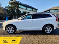 Used Volvo XC60 R-Design 205 HP (150 kW) 2011 White SUV