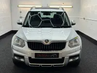 Used Skoda Yeti LAURIN & KLEMENT 140 HP (102 kW) 2014 Silver SUV