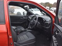 Second-hand Isuzu D-Max 163 CP (119 kW) 2025 Portocaliu Pickup