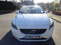 Used Volvo V40 SE Lux 115 HP (84 kW) 2013 White Hatchback