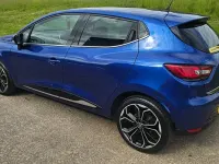Used Renault Clio Iconic 2019 Metallic blue Hatchback