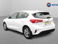 Used Ford Focus Zetec 125 HP (91 kW) 2019 White Hatchback