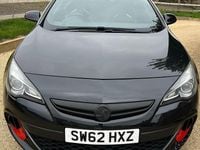 Used Vauxhall Astra GTC 280 HP (205 kW) 2013 Black Hatchback