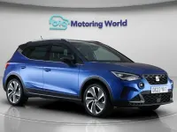 Begagnad Seat Arona FR 110 HK (80 kW) 2023 Blå SUV