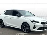 Begagnad Vauxhall Corsa Ultimate 101 HK (74 kW) 2023 Vit Halvkombi