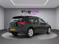 Używany VW Golf VIII Life 130 KM (95 kW) 2023 Czarny Hatchback