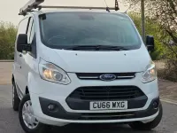 Used Ford Transit Custom Trend 105 HP (77 kW) 2017 White Van
