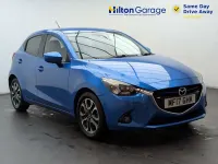 Usado Mazda 2 Inclusive 2017 Azul Citadino