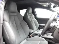 Begagnad Audi A3 Sportback e-tron S-Line 204 HK (150 kW) 2023 Blå Halvkombi