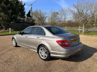 Usado Mercedes C180 2008 Prateado Sedan