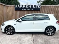 Used VW Golf VII GTE 2016 White Hatchback
