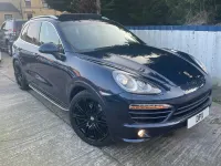 Usado Porsche Cayenne 240 HP (176 kW) 2012 Azul SUV