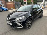 Used Renault Captur Dynamique 90 HP (66 kW) 2017 Black SUV