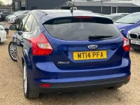 Used Ford Focus Zetec 115 HP (84 kW) 2014 Blue Hatchback