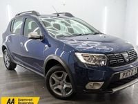 Usado Dacia Sandero Lauréate 90 HP (66 kW) 2018 Citadino