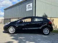 Used Kia Rio 85 HP (62 kW) 2014 Black Hatchback