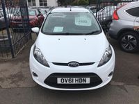 Used Ford Fiesta 82 HP (60 kW) 2011 White Hatchback