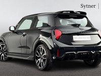 Used Mini Cooper Hatch 154 HP (113 kW) 2024 Black Hatchback