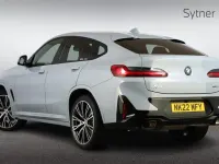 Gebraucht BMW X4 M Sport 187 PS (137 kW) 2022 Grau SUV