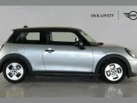 Used Mini Cooper Hatch 154 HP (113 kW) 2024 Silver Hatchback