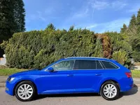 Used Skoda Superb SE Technology 150 HP (110 kW) 2019 Blue Estate
