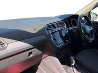 Usado VW Tiguan Life 150 HP (110 kW) 2023 Cinzento SUV