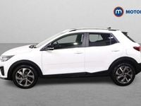 Used Kia Stonic GT-Line 120 HP (88 kW) 2022 White SUV