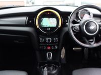 used Mini Cooper 1.5Sport Hatchback 3dr Petrol Steptronic Euro 6 (s/s) (136 ps)