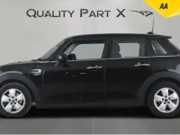 Usado Mini Cooper Classic 2021 Preto Citadino