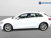 Begagnad Audi A3 Sport 2023 Vit Sedan