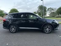 Used Mitsubishi Outlander 150 HP (110 kW) 2016 Black SUV