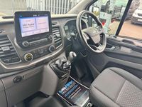 Usado Ford Transit Custom Trend 130 CV (95 kW) 2023 Blanco Van