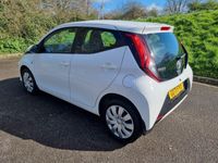 used Toyota Aygo 1.0 VVT-i x-play Euro 6 (s/s) 5dr