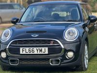 Używany Mini Cooper S Hatch 192 KM (141 kW) 2016 Czarny Hatchback