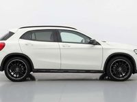 Used Mercedes GLA200 AMG line 136 HP (100 kW) 2017 White SUV