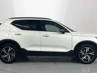 Used Volvo XC40 Plus 161 HP (118 kW) 2024 White SUV