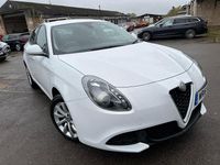 Used Alfa Romeo Giulietta 120 HP (88 kW) 2016 White Hatchback