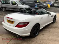 Used Mercedes SLK250 AMG 204 HP (150 kW) 2015 White Cabriolet