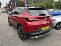 Used Vauxhall Grandland X SRi 128 HP (94 kW) 2020 Red SUV