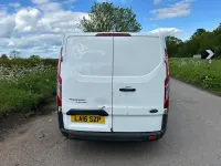 Używany Ford Transit Custom 100 KM (73 kW) 2016 Biały Van