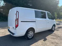 Used Ford Transit Custom Limited 130 HP (95 kW) 2021 White Van